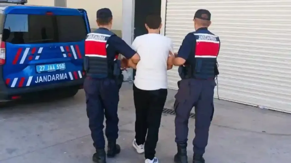 Gaziantep'te 14 Yıl Hapis Cezasıyla Aranan Şahıs Yakalandı görseli