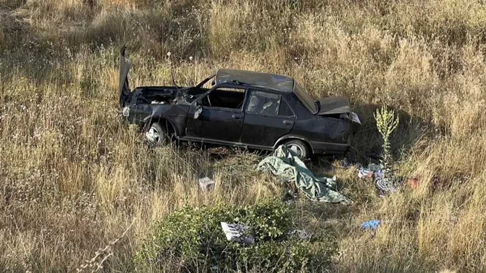 Çorum'da kayıp şahsın cansız bedeni şarampoldeki araçta bulundu görseli