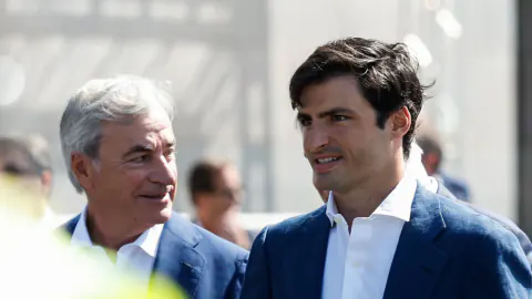Carlos Sainz'den Madrid GP'deki 'Monumental' Viraj Uyarısı: Lastikler Zorlanacak