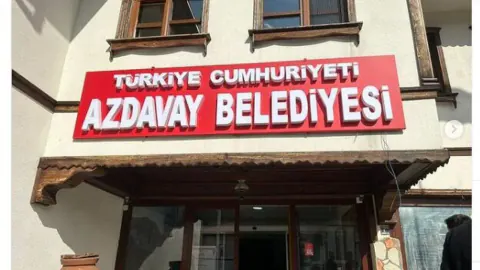 Azdavay Belediyesi'nden Dev Yatırım: Otogar ve Düğün Salonu İhalesi Açıldı