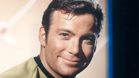 Star Trek Efsanesinden Şaşırtan Kare: 95 Yaşındaki Yıldız Gençliğiyle Hayranlarını Büyüledi