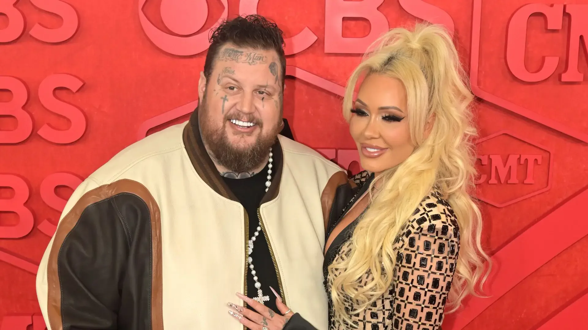 Jelly Roll ve Bunnie XO Evliliğini Sona Erdiriyor: 10 Yıllık Aşk Bitti Jelly Roll ve Bunnie XO Evliliğini Sona Erdiriyor: 10 Yıllık Aşk Bitti