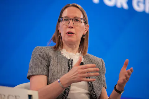 Blockchain Derneği'nden Peirce uyarısı: ABD kripto politikası yol ayrımında