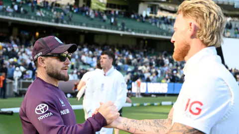 İngiltere Kaptan Ben Stokes Sahalara Dönüyor: McCullum'dan Kararlılık Mesajı