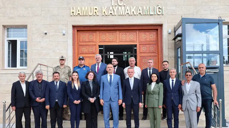 Ağrı Valisi Önder Bozkurt'tan Hamur'da Kapsamlı Saha Programı görseli