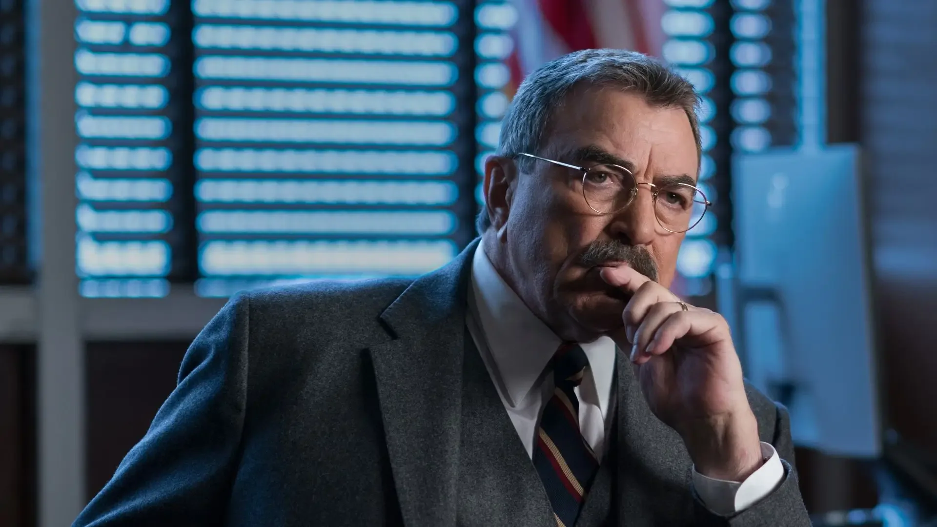 Tom Selleck'ten Blue Bloods Dizisi Hakkında Şok Maaş İddiası Tom Selleck'ten Blue Bloods Dizisi Hakkında Şok Maaş İddiası