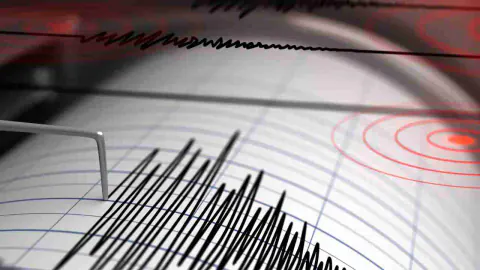 Adana Saimbeyli'de 5.0 Büyüklüğünde Deprem: Gaziantep, Kahramanmaraş'ta Hissedildi