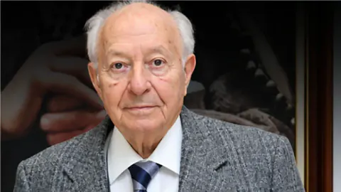 Eski Emniyet Genel Müdürü Yılmaz Ergun Vefat Etti