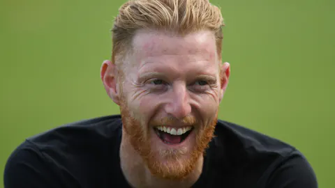 İngiltere Kaptanı Ben Stokes'tan Şok Karar: Milli Kariyerini Noktalıyor