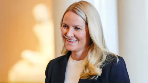 Norveç Veliaht Prensesi Mette-Marit'e Acil Akciğer Nakli Yapıldı