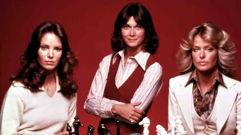 80 yaşında Jaclyn Smith'in zaman durdurmuş görüntüsü hayranları şaşırttı: "Yaşlanmanın pırlanta versiyonu bu"