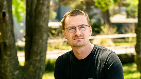 Coinbase'in Base Uygulama Liderliğinde Beklenmedik Değişim: Jesse Pollak Görevden Ayrıldı
