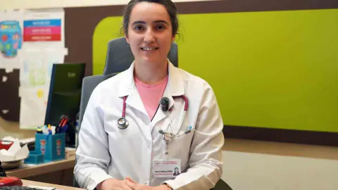 Dünya Polio Günü'nde Uzman Uyarısı: Çocuk Felcinin Tedavisi Yok, Tek Korunma Aşı