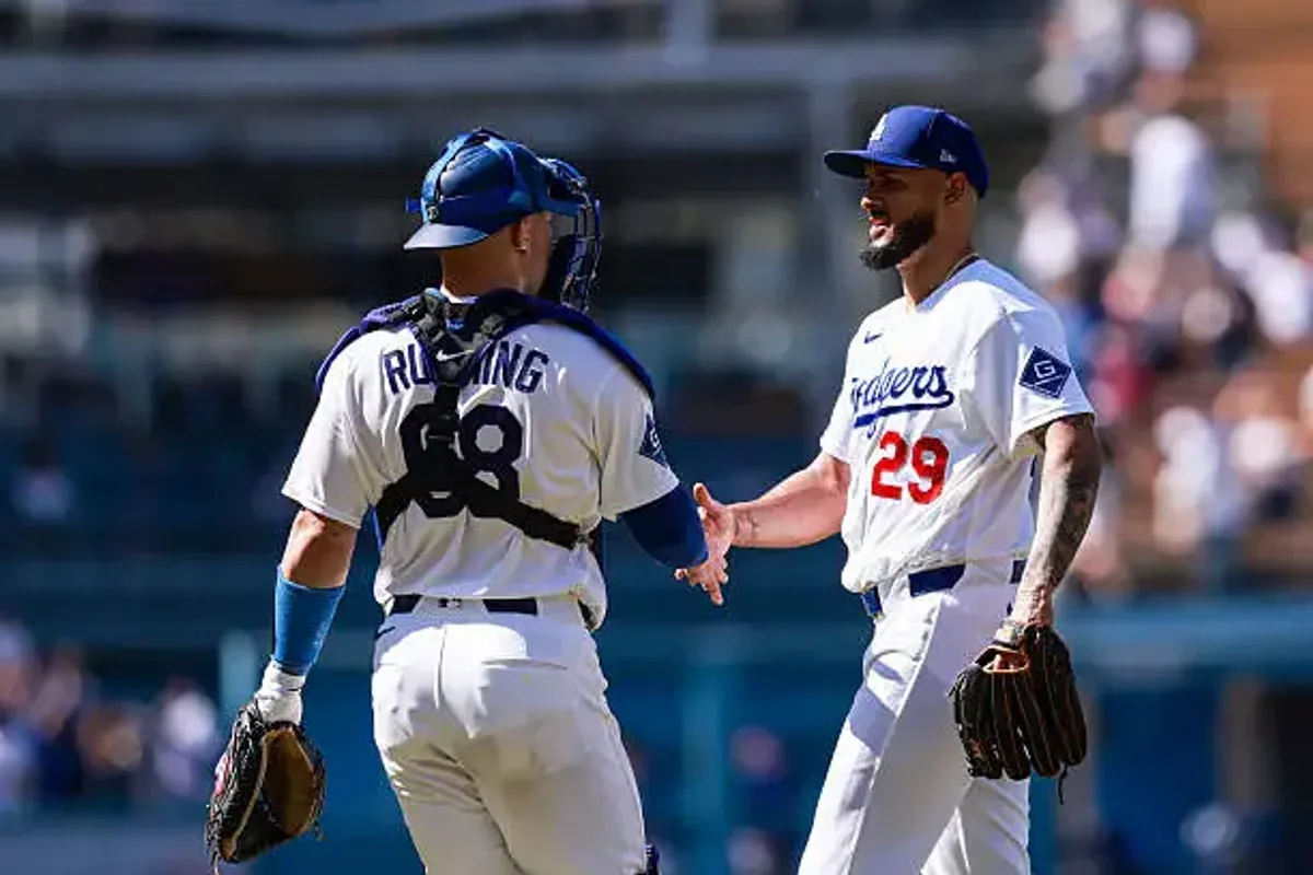 LA Dodgers'dan Stratejik Hamle: Jonathan Hernández ile Anlaşma Sağlandı LA Dodgers'dan Stratejik Hamle: Jonathan Hernández ile Anlaşma Sağlandı
