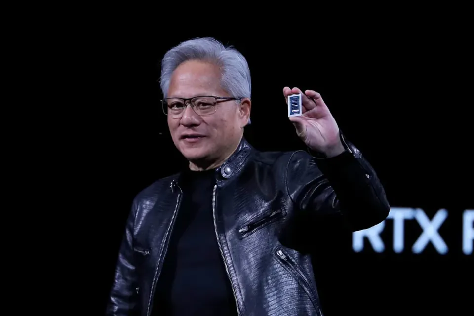 NVIDIA'nın PC Çip Hamlesi ve Blackwell Etkisi: NVDA Hisselerinde Yeni Dönem görseli