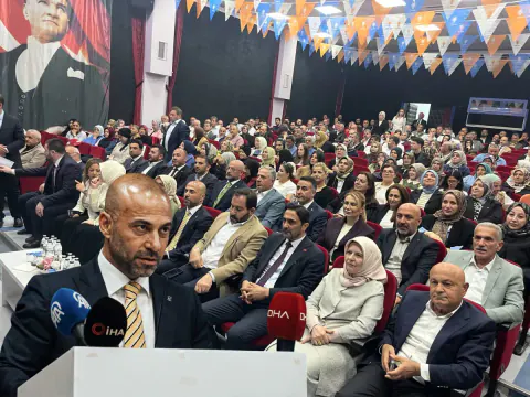 Yalova Siyasetinde 'Kırmızı Plaka' Hedefi: AK Parti'den Çıkartma