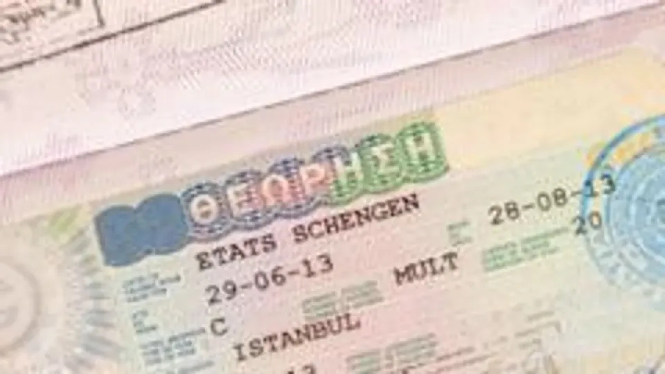 Vize Başvurularında Usulsüzlük Soruşturması: Çok Sayıda Gözaltı Kararı görseli