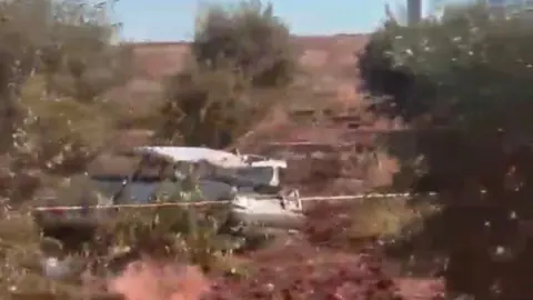 Şanlıurfa Hilvan'da otomobil tarlaya uçtu: 1 kişi hayatını kaybetti