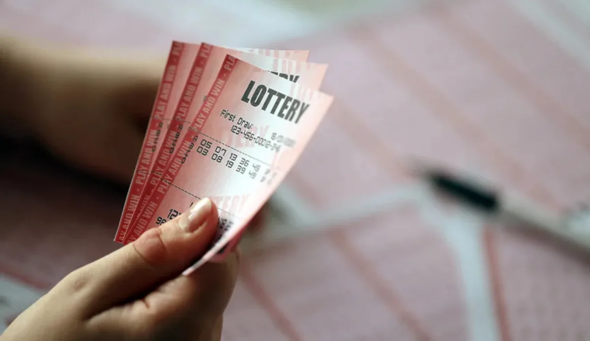 EuroMillions Çekiliş Sonuçları: Büyük İkramiye Sahibi Belli Oldu mu? EuroMillions Çekiliş Sonuçları: Büyük İkramiye Sahibi Belli Oldu mu?