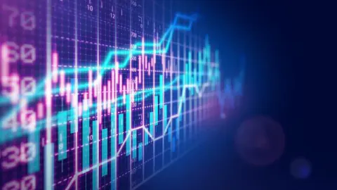 Fitch ve S&P'den Türkiye sinyali: Fon krizi sistemik risk oluşturmuyor, not beklemede