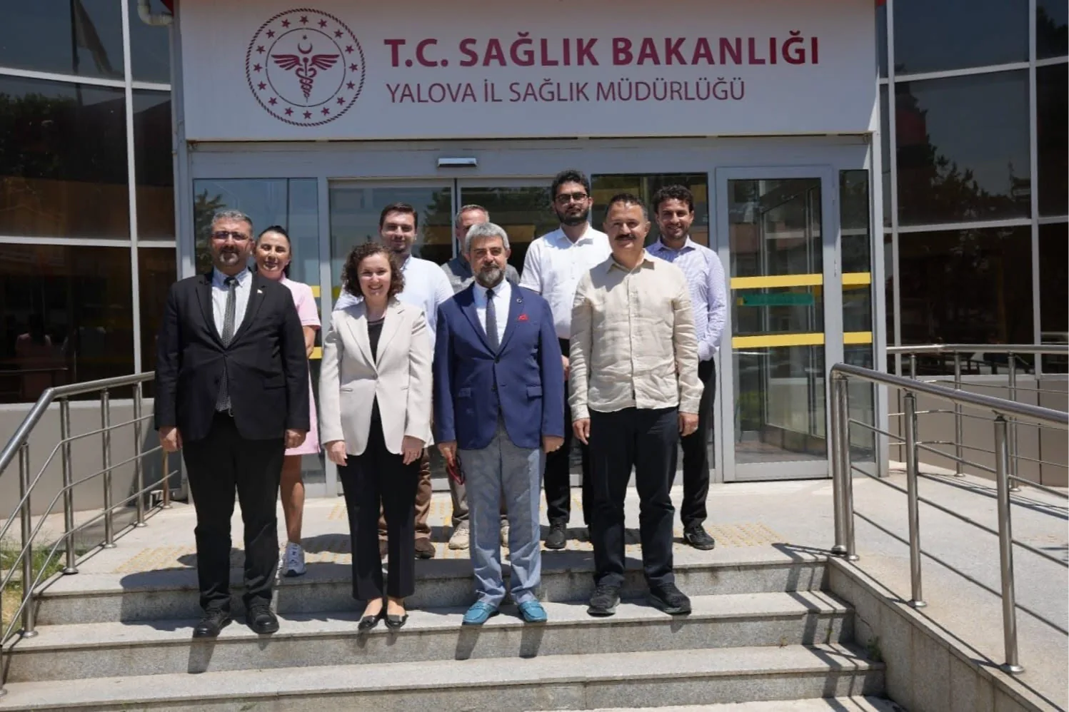 Vali Yardımcısı İdil Özdemir Doğan'dan Şırnak Öncesi Veda Ziyareti Vali Yardımcısı İdil Özdemir Doğan'dan Şırnak Öncesi Veda Ziyareti