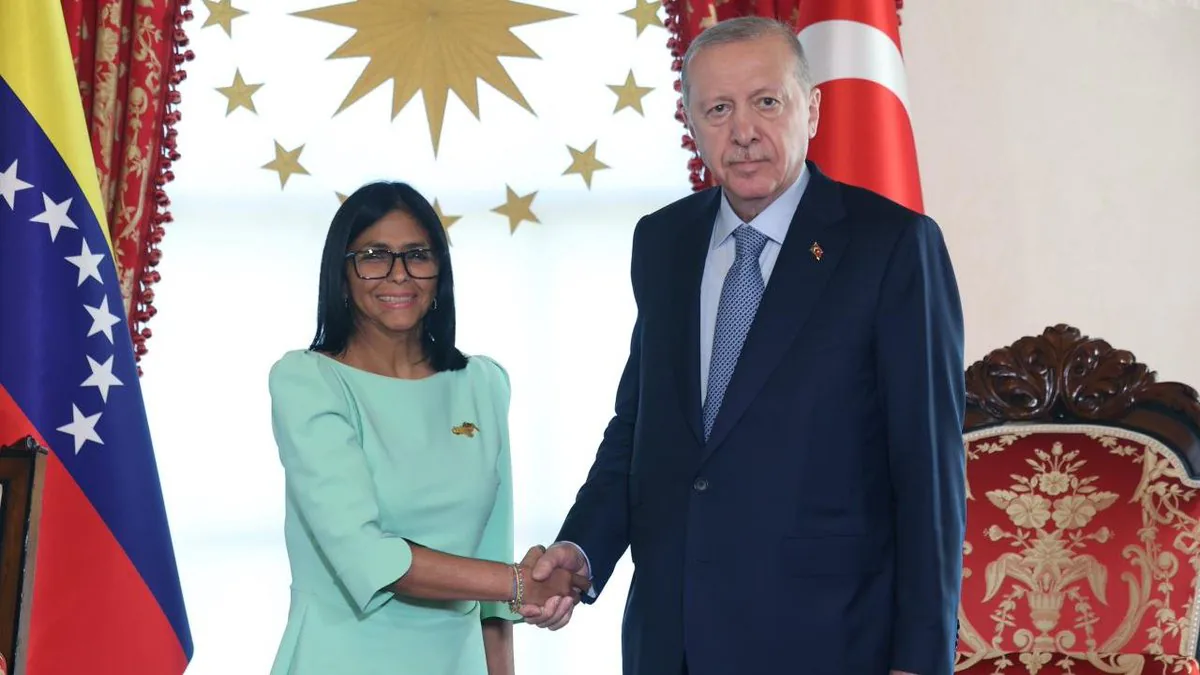 Cumhurbaşkanı Erdoğan ve Venezuela Geçici Devlet Başkanı Rodriguez Görüştü Cumhurbaşkanı Erdoğan ve Venezuela Geçici Devlet Başkanı Rodriguez Görüştü