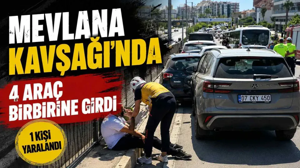 Antalya Mevlana Kavşağı'nda Zincirleme Kaza: 4 Araç Birbirine Girdi görseli