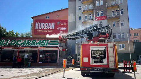 Burdur Köprübaşı'nda Korkutan Baca Yangını: İtfaiye Hızla Müdahale Etti