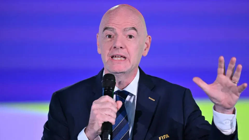 FIFA Başkanı Infantino'un Dünya Kupası Seyahatlerinin Çevresel Maliyeti görseli