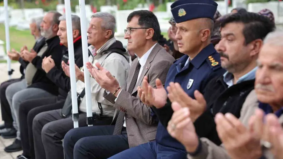 Kütahya'da şehitler ve gaziler mevlit töreniyle anıldı görseli
