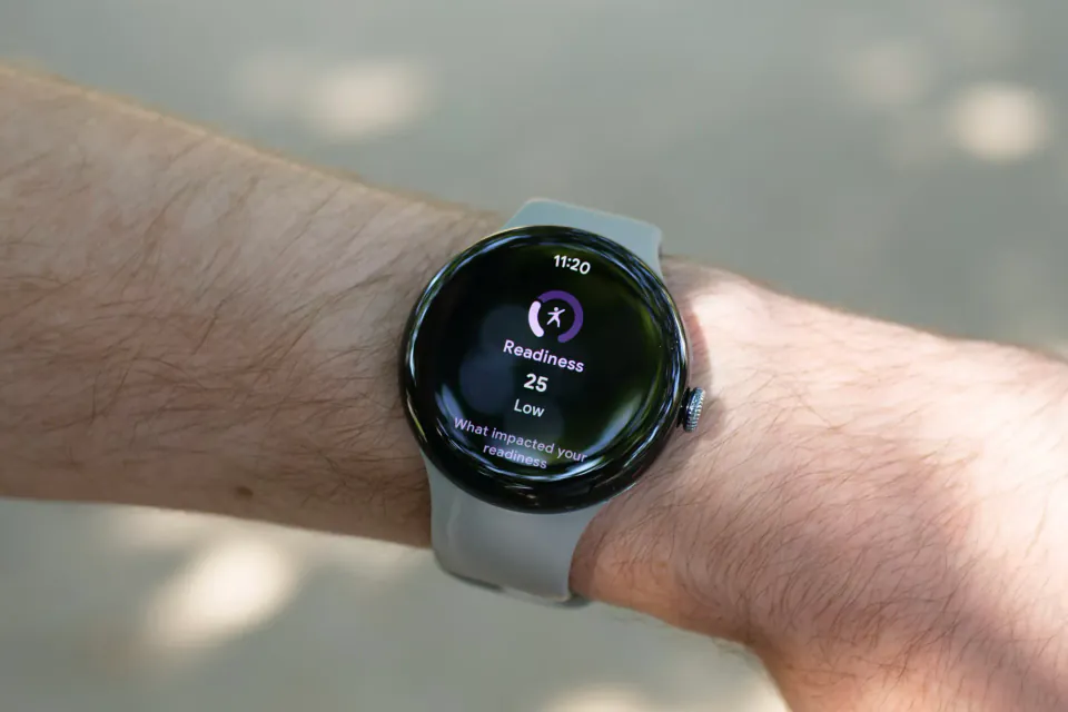 Google Pixel Watch'ta Fitbit Sensör Krizi: Sağlık Verileri Kayboluyor görseli