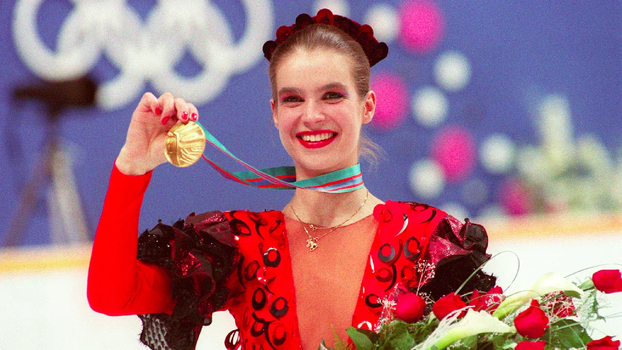 Katarina Witt'in Gizli Geçmişi: Stasi Tarafından Çocukken Takip Edildi Katarina Witt'in Gizli Geçmişi: Stasi Tarafından Çocukken Takip Edildi