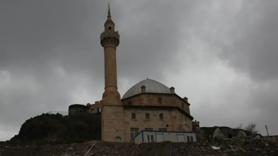 Nevşehir'in En Eski Camii: 311 Yıllık Kaya Camii'nin Gizli Tarihi görseli