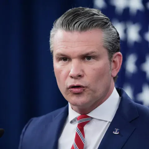 Hegseth: "Hürmüz Boğazı bizim kontrolümüzde, İran ablukamızdan geçiremedi"