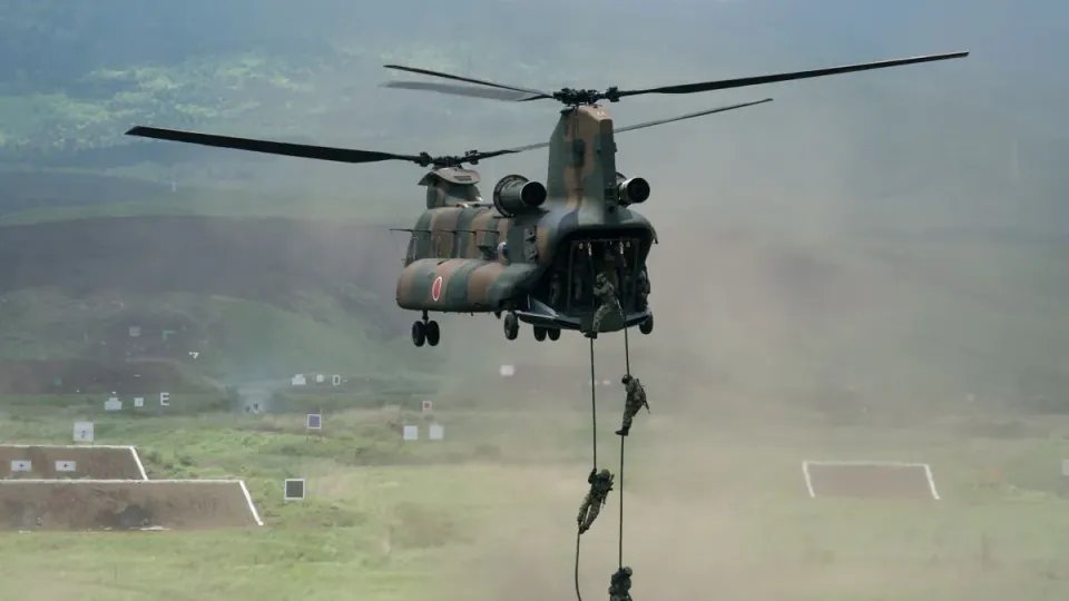 Almanya'nın Helikopter Projesinde Dev Bütçe Aşımı: Boeing Fiyatları Artırdı görseli