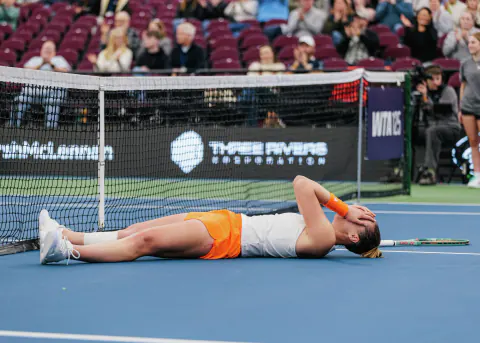 Alina Charaeva'dan Kariyer Zirvesi: Dow Tennis Classic Şampiyonluğu