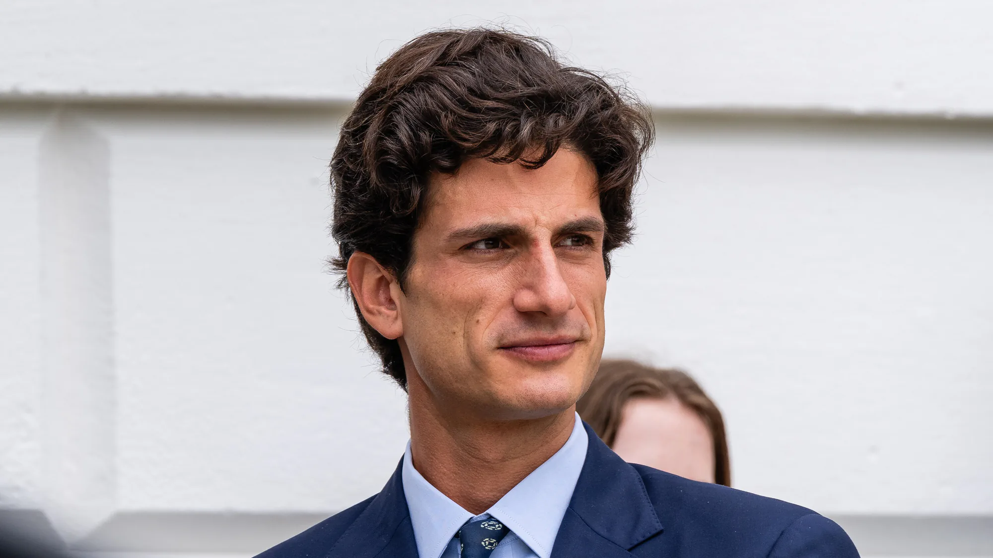Kennedy Mirası New York Siyasetinde: Jack Schlossberg'in Yarışı Kennedy Mirası New York Siyasetinde: Jack Schlossberg'in Yarışı
