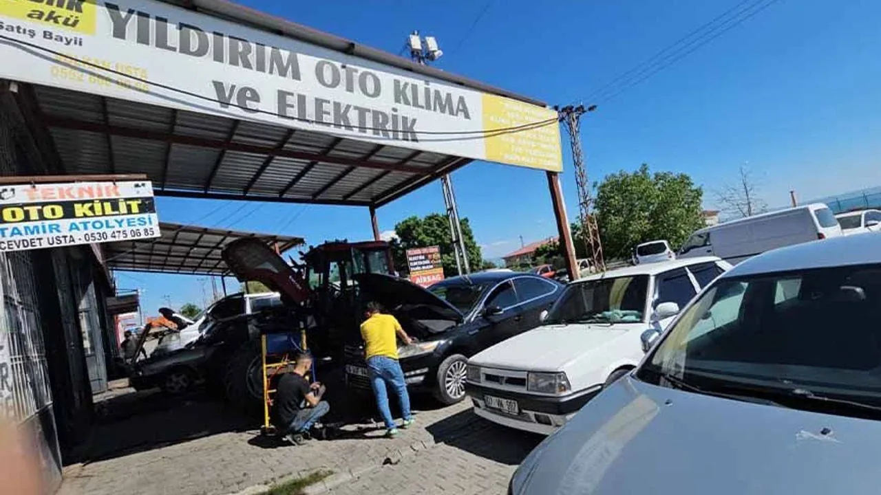Van'da Sıcaklar Başladı: Sürücüler Klima Servislerinde Kuyruğa Girdi Van'da Sıcaklar Başladı: Sürücüler Klima Servislerinde Kuyruğa Girdi