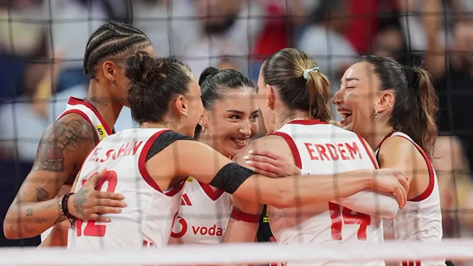 Filenin Sultanları Sırbistan'ı Ezdi: Yarı Finalde 2-0 Önde, Final Bileti Yaklaştı görseli