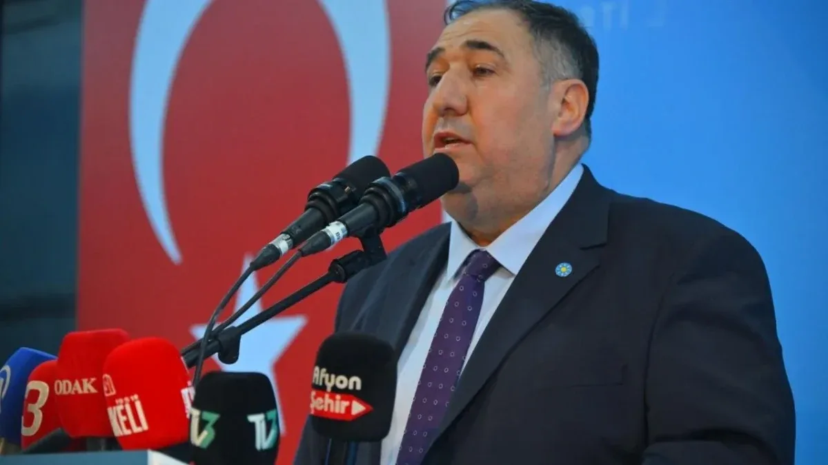 İYİ Partili Mısırlıoğlu’ndan Bakan Tekin’e istifa çağrısı İYİ Partili Mısırlıoğlu’ndan Bakan Tekin’e istifa çağrısı