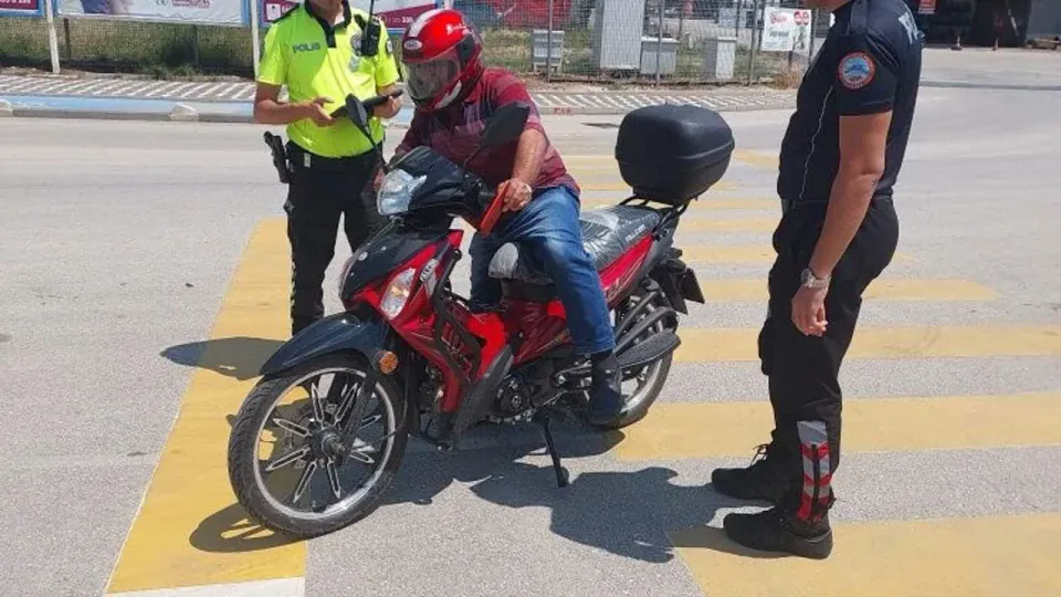 Bozüyük'te Motosiklet Sürücülerine Yönelik Geniş Kapsamlı Denetim görseli