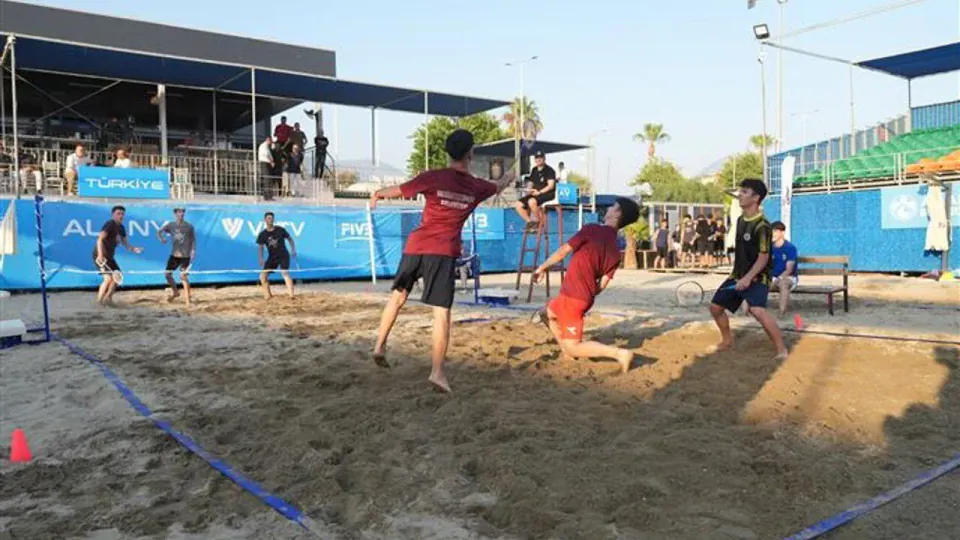 Air Badminton Türkiye Şampiyonası Alanya'da Başladı görseli