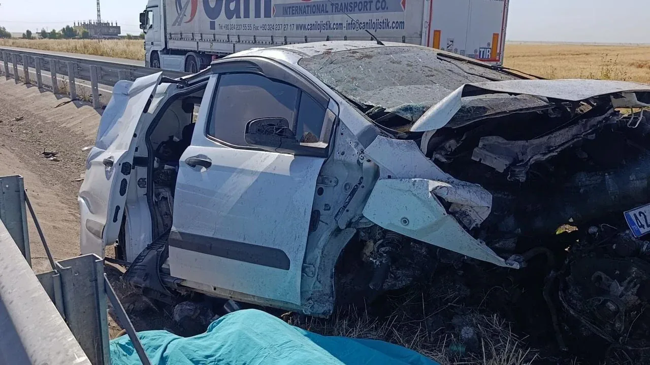 Nusaybin'de Trafik Kazası: 1 Ölü, 2 Yaralı Nusaybin'de Trafik Kazası: 1 Ölü, 2 Yaralı