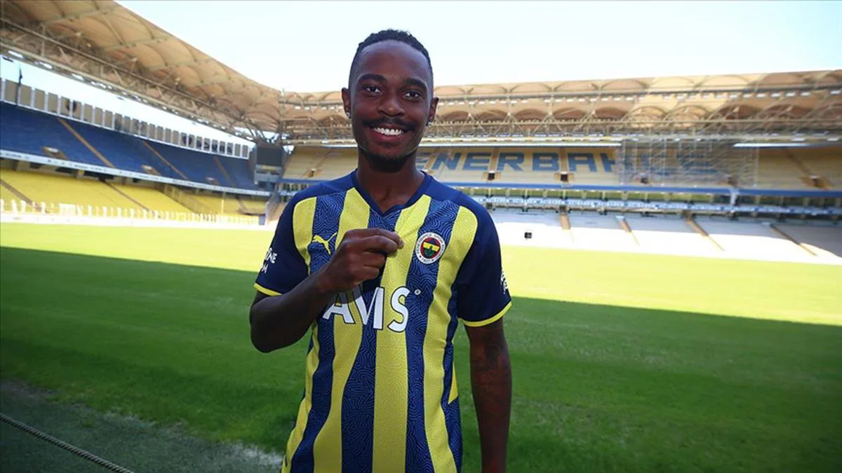 Süper Lig'e Sürpriz Dönüş: 4 Kulüp Lincoln Henrique İçin Sıraya Girdi