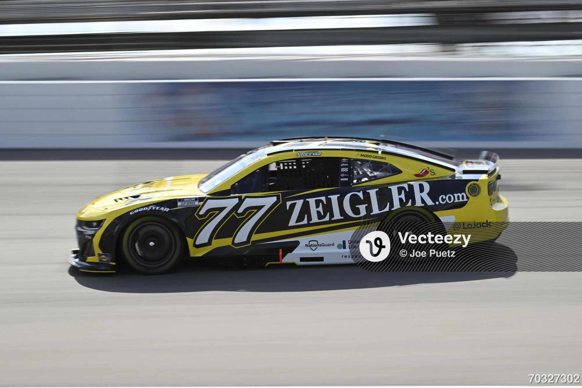 Carson Hocevar'ın NASCAR Kariyeri ve Earnhardt Mirasıyla Yarışı Carson Hocevar'ın NASCAR Kariyeri ve Earnhardt Mirasıyla Yarışı