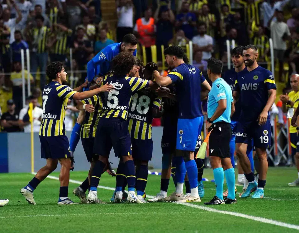 Türk Takımları Avrupa Ligi Play-Off Hattında: Beşiktaş ve Başakşehir