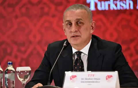 TFF Başkanı İbrahim Hacıosmanoğlu Kimdir? Eşi, Çocukları ve Kariyeri