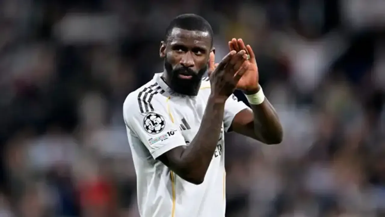 Antonio Rüdiger Galatasaray'ı Seçmedi: Real Madrid ile İmzaladı! Antonio Rüdiger Galatasaray'ı Seçmedi: Real Madrid ile İmzaladı!
