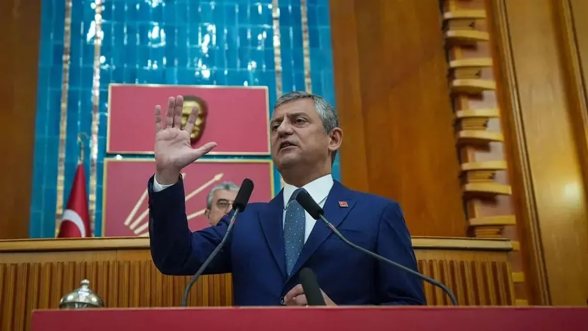 Özgür Özel'den Muhittin Böcek İddialarına Sert Tepki: 'İspatlayamazsanız...' Özgür Özel'den Muhittin Böcek İddialarına Sert Tepki: 'İspatlayamazsanız...'