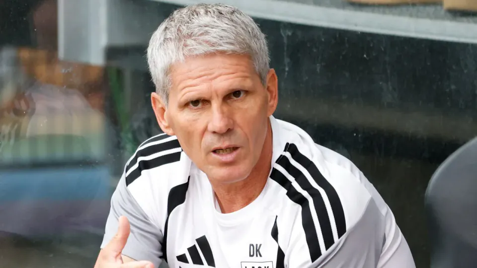 Kühbauer Gladbach iddialarını reddetti: 'Odaklanmam tamamen LASK'ta' görseli
